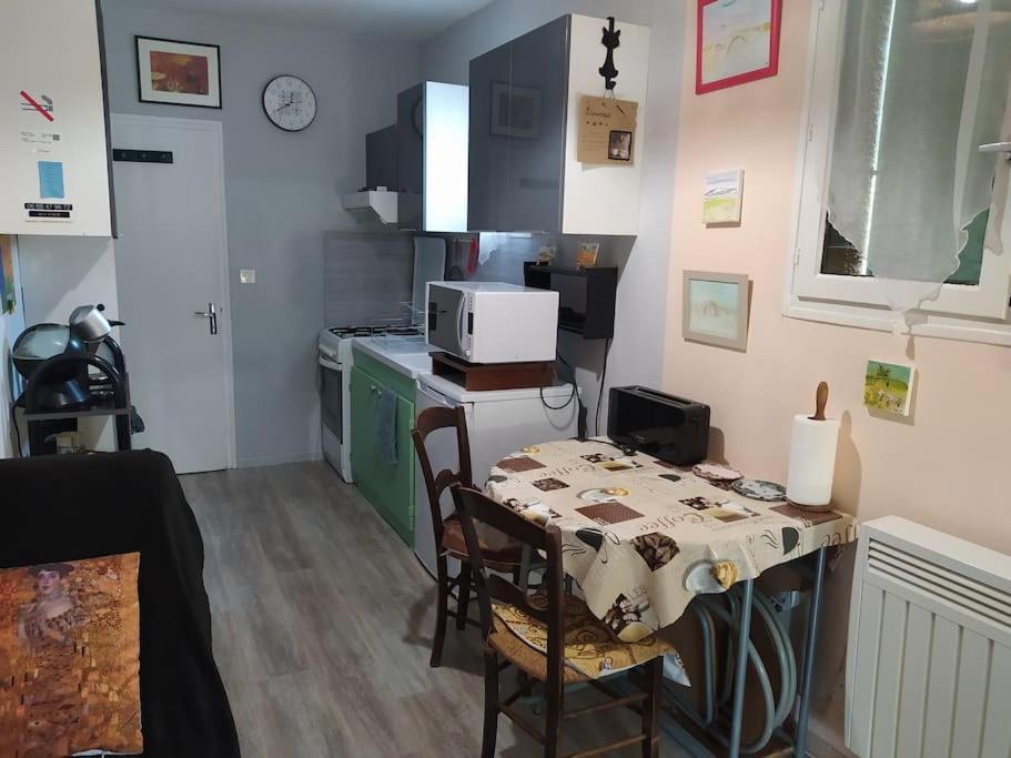 Apartment Au Petit Florian En Provence Apt