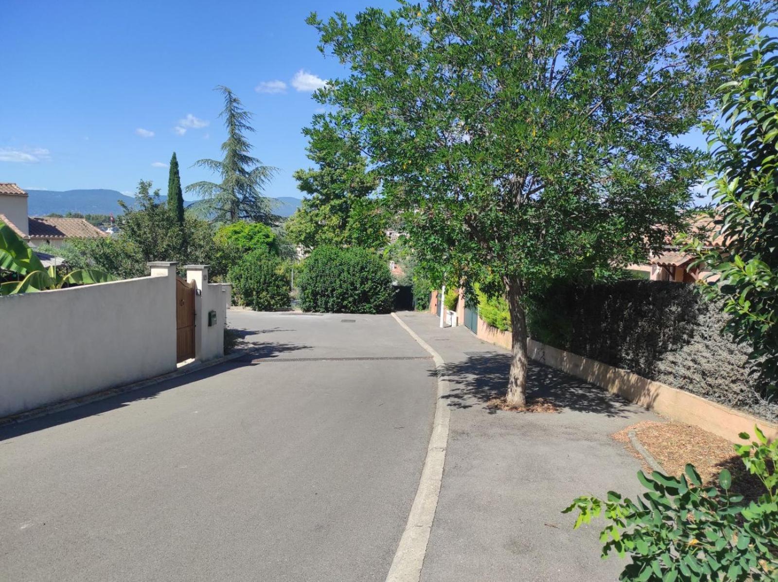Apartment Au Petit Florian En Provence Apt