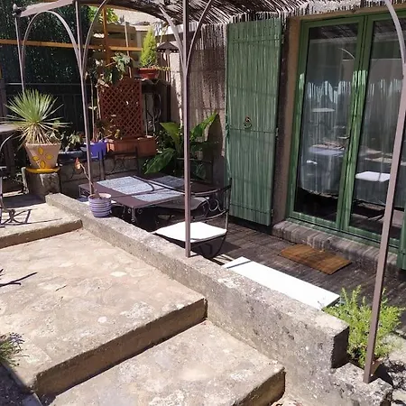 Au Petit Florian En Provence Apartment Apt Exterior photo